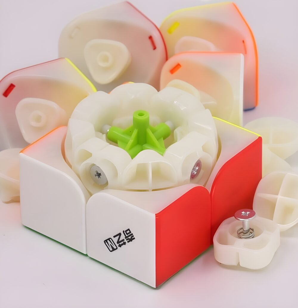 mcubes-india-qiyi-m-pro-2x2-cube-image-3