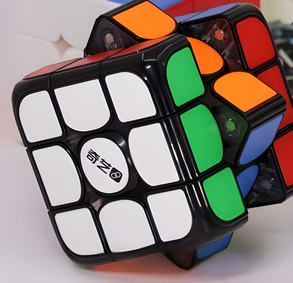 mcubes-qiyi-smart-cube-3x3-bluetooth-img-1