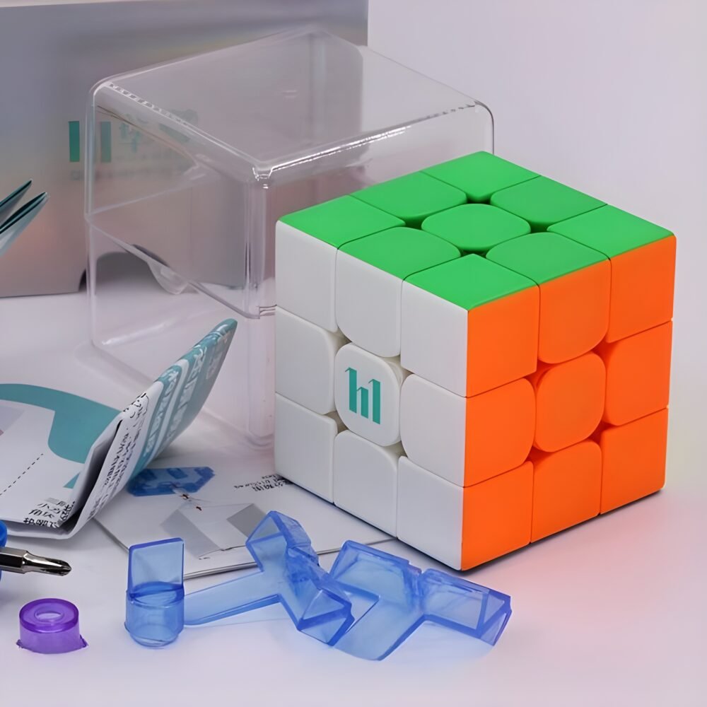 mcubes-huameng-ys3m-ball-core-3x3-magnetic-cube-img-1